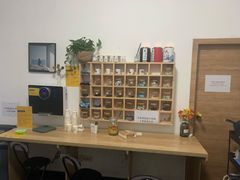 -两知·自习室(三峡广场总店)