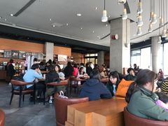 大堂-星巴克(延吉百利城店)