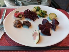 -锦厨国际自助餐厅 · 云端景观 (昆明索菲特大酒店)