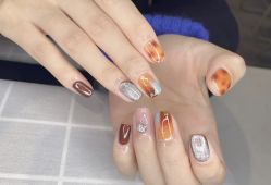 -UGIRL有个美甲