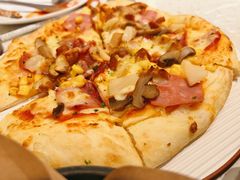 -必胜客(WOW中央公园店)