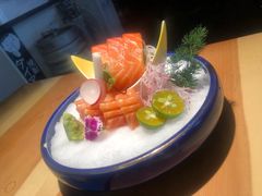 -萤初高端日料王(曲江银泰店)