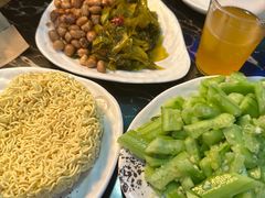 -火枪手串吧·鹤岗小串涮肚(亦庄店)
