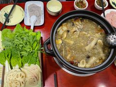 -菌之家·专业纯野生菌火锅·特色炒菌