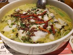 -爱啤精酿·民谣酒馆(滨江店)