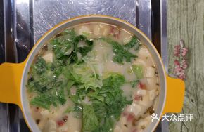 Tomato Corn Fish Noodles