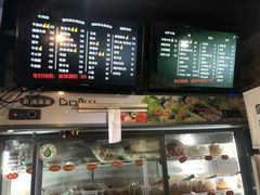 -马路牙子地桌烤肉(工体店)