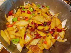 -快乐老家三鲜饺子东北菜(南六中路店)