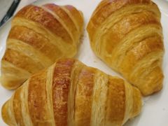 牛角包-大天然酒店(军民路店)