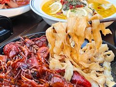 -聚汇三少·龙虾·中餐厅(莫邪路新天地店)