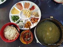 -老滇过桥米线(永安路店)