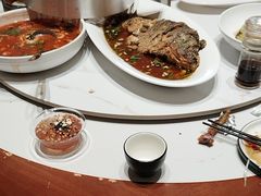 -梅利汴京烤鸭•开封豫菜地标店(东大街店)