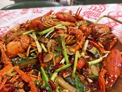 -老班长·小龙虾·鲜货烧烤大排档(金街美地店)