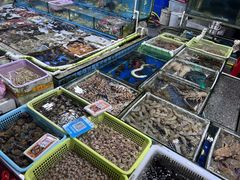 -霞涌市场海鲜摆卖区