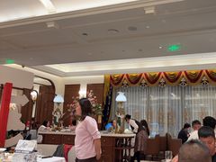 -马克西姆俄罗斯餐厅(通亚街店)