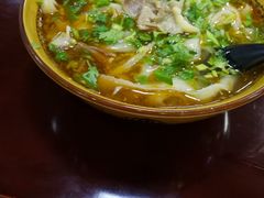 -伊清斋牛肉面(华佗路店)