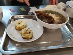 -老西白点心店
