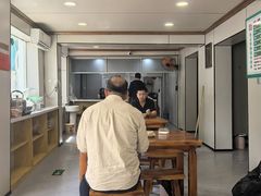 -岳记羊肠馆(陵园小区店)
