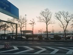 -广东大厦酒店(广州北京路步行街纪念堂地铁站店)
