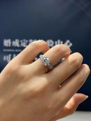 -LightOnly·培育钻石婚戒定制(天坛店)