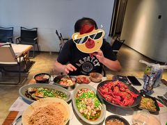 -巴厘龙虾·榜首油焖大虾(音乐学院·沿江酒馆店)