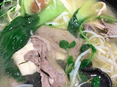 举人过桥米线-丽虹云南过桥米线(兴工街店)