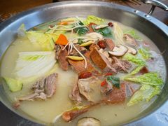 -佬土鹅肠火锅(解放路店)