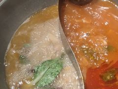 -老凯俚酸汤鱼(鸿通城店)