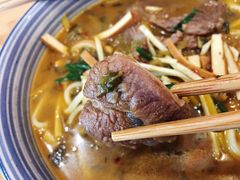酸菜牛腱子面-陈八两面家(华孚写字楼店)