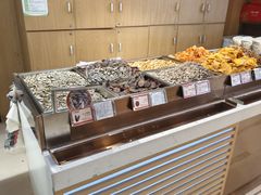 -琦王花生(中央商场店)