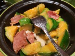 火腿焖小麦瓜-云海肴·汽锅鸡·云南代表菜(天山百盛优客店)