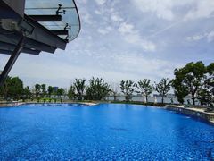 -上海滴水湖皇冠假日酒店