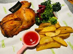 -JINNS锦时 steak&pizza(浸信会礼拜堂旧址店)