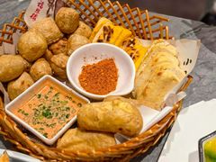 -福照楼汽锅鸡·云南菜(火车站锦江店)