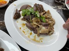 -乌文新澄海卤鹅店