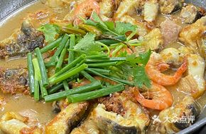 Braised Bighead Carp with Fragrant Flavor