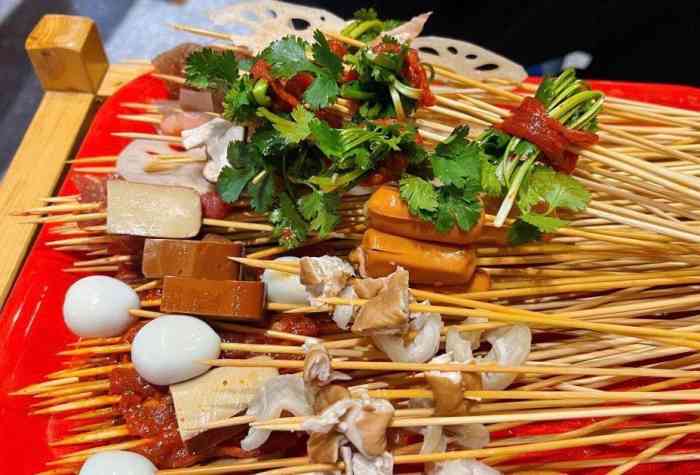 牛华八婆麻辣烫(天府二街店)-"味道很重 油炸串串 很喜欢强烈推荐焦糖