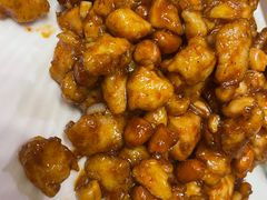 -金牌餐厅·天津菜·八珍豆腐·老爆三(瓷房子店)