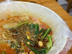 -二钢串叔麻辣烫(华龙大厦店)