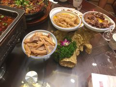 -万重锦·人文川菜馆(骡马市店)