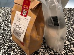 -麦当劳(百联西郊购物中心店)