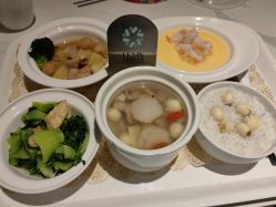 -乐茵敔山湾月子中心(独栋湖景店)