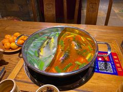 -快活林酸汤鱼鲜品火锅店(甲秀楼店)
