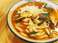 酸菜牛肋条面-阿彬生炒牛肉面(解放路店)