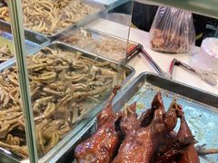 -王浩儿纪六孃甜皮鸭(乐山总店)