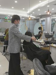 点击看大图 -八佰伴8008星级形象店