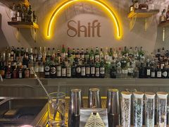-Shift cocktail bar鸡尾酒吧