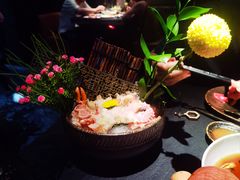 -蟹犇前•帝王蟹雪蟹(陆家嘴店)