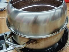 -大眼强五杯鹅·桑拿鸡煲