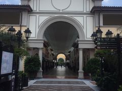 -佛罗伦萨小镇广佛名品奥特莱斯(疏港路店)